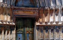 Everything about Girona Cathedral is an inspiration, not least this glorious doorway!